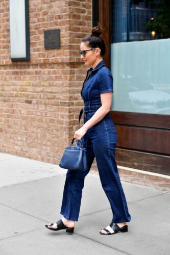 Olivia Munn Feet Toes And Soles 1196