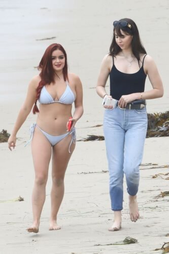 Ariel Winter Feet Toes And Soles 454