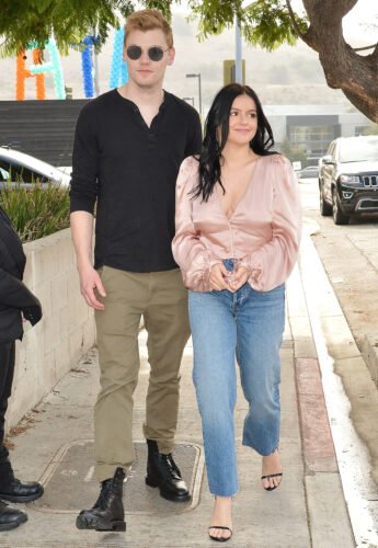 Ariel Winter Feet Toes And Soles 699