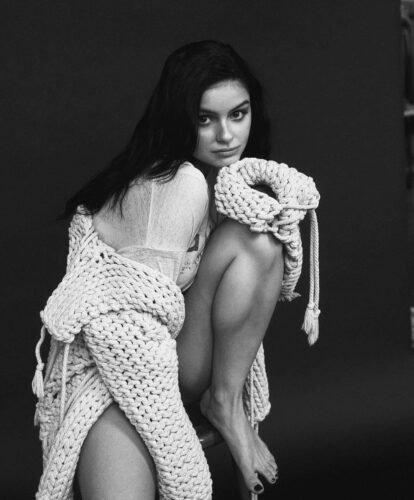 Ariel Winter Feet Toes And Soles 739