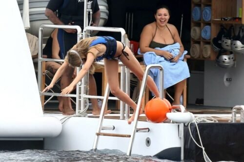 Cara Delevigne Feet Toes And Soles 94