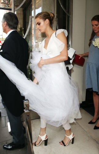 Cara Delevigne Feet Toes And Soles 305