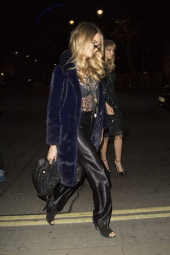 Cara Delevigne Feet Toes And Soles 382