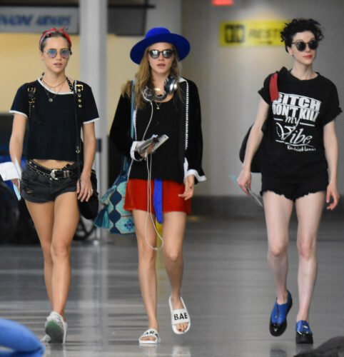 Cara Delevigne Feet Toes And Soles 790