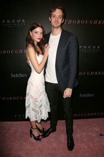Anya Taylor-Joy Feet Toes And Soles 73