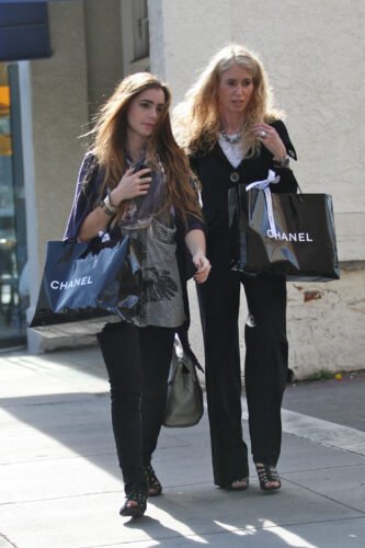 Lily Collins Feet Toes And Soles 110