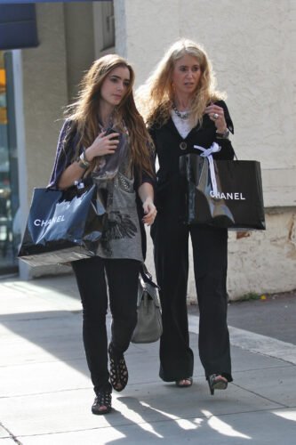 Lily Collins Feet Toes And Soles 111