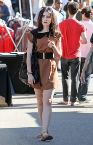 Lily Collins Feet Toes And Soles 151