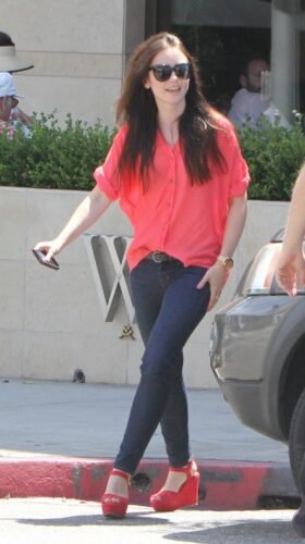 Lily Collins Feet Toes And Soles 543