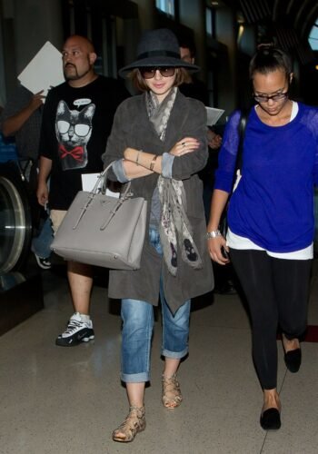 Lily Collins Feet Toes And Soles 567