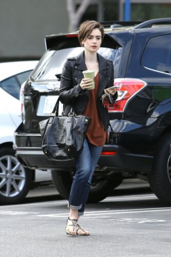 Lily Collins Feet Toes And Soles 610