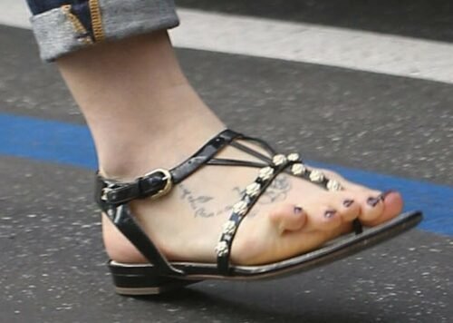 Lily Collins Feet Toes And Soles 628