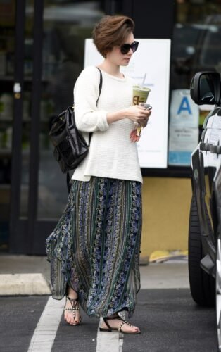 Lily Collins Feet Toes And Soles 636