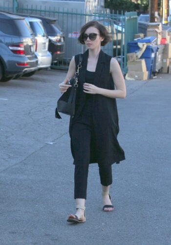 Lily Collins Feet Toes And Soles 875