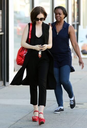 Lily Collins Feet Toes And Soles 880