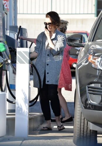 Lily Collins Feet Toes And Soles 910