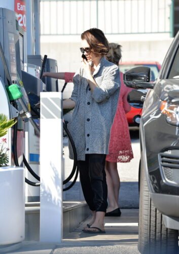 Lily Collins Feet Toes And Soles 911