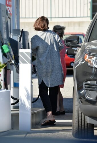 Lily Collins Feet Toes And Soles 913