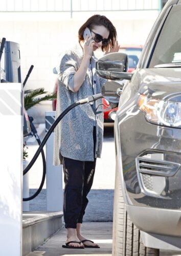 Lily Collins Feet Toes And Soles 916