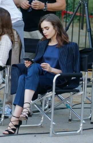Lily Collins Feet Toes And Soles 1096