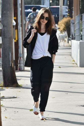 Lily Collins Feet Toes And Soles 1294