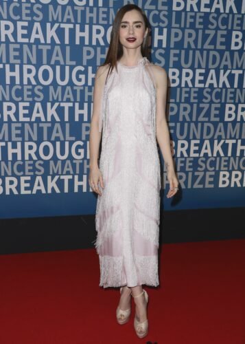 Lily Collins Feet Toes And Soles 1299