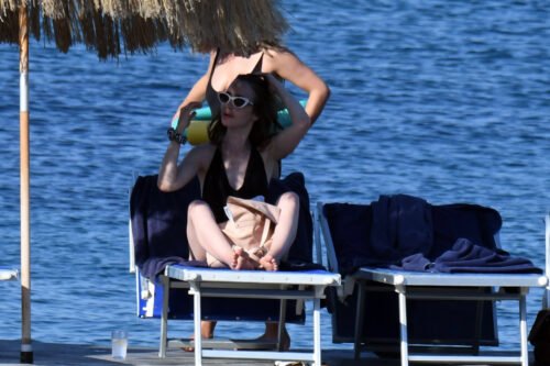 Lily Collins Feet Toes And Soles 1315