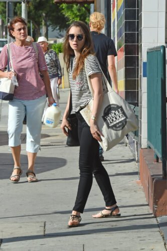 Lily Collins Feet Toes And Soles 1351