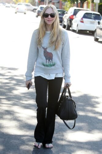 Amanda Seyfried Feet Toes And Soles 193