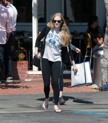 Amanda Seyfried Feet Toes And Soles 249