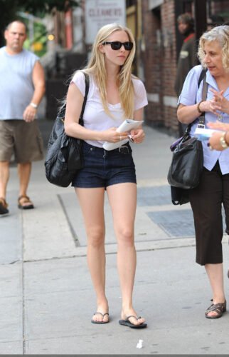 Amanda Seyfried Feet Toes And Soles 316