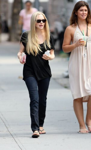 Amanda Seyfried Feet Toes And Soles 361