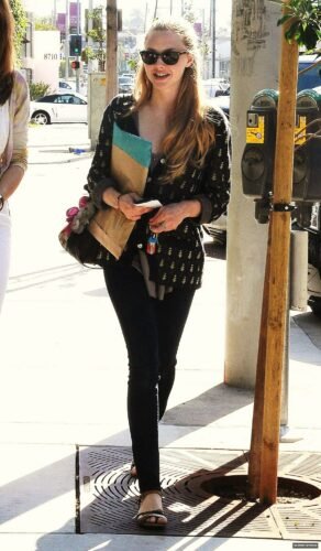 Amanda Seyfried Feet Toes And Soles 394
