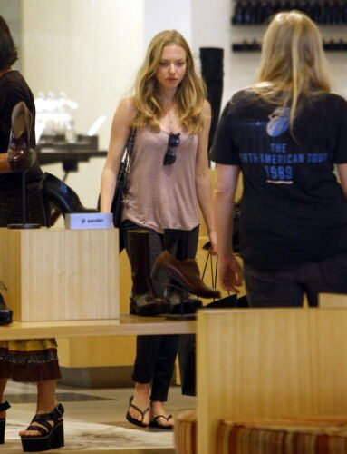 Amanda Seyfried Feet Toes And Soles 415