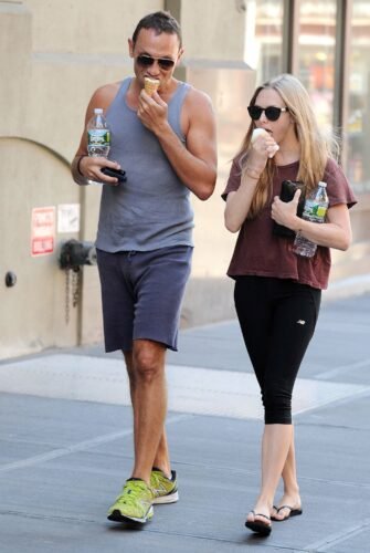 Amanda Seyfried Feet Toes And Soles 554