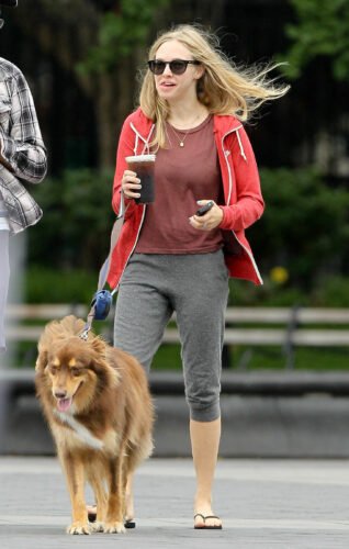 Amanda Seyfried Feet Toes And Soles 566