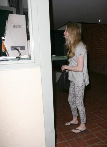 Amanda Seyfried Feet Toes And Soles 617