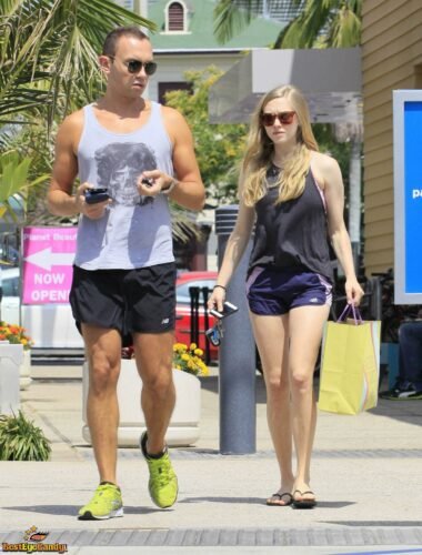 Amanda Seyfried Feet Toes And Soles 696