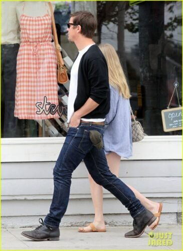 Amanda Seyfried Feet Toes And Soles 767