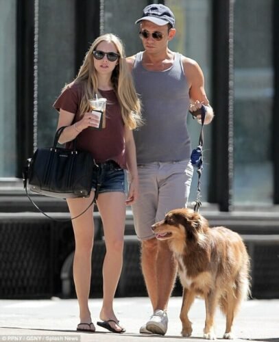 Amanda Seyfried Feet Toes And Soles 784