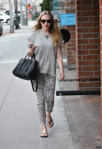 Amanda Seyfried Feet Toes And Soles 788