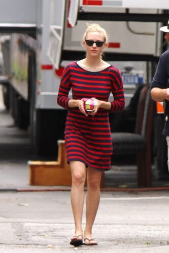 Amanda Seyfried Feet Toes And Soles 828