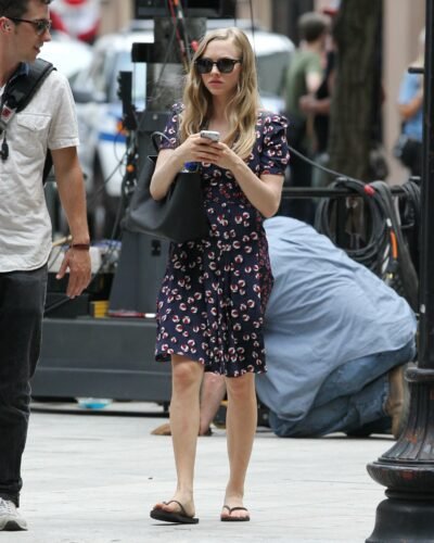 Amanda Seyfried Feet Toes And Soles 898