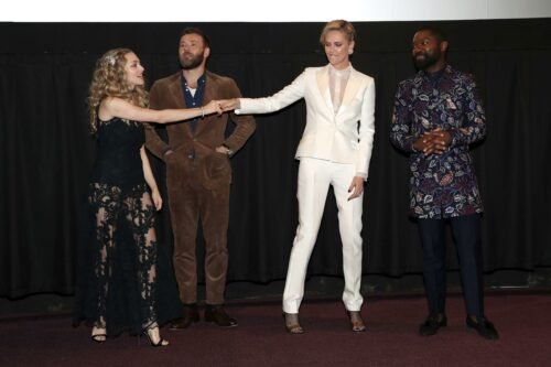 Amanda Seyfried Feet Toes And Soles 1316