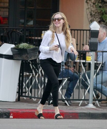 Amanda Seyfried Feet Toes And Soles 1319