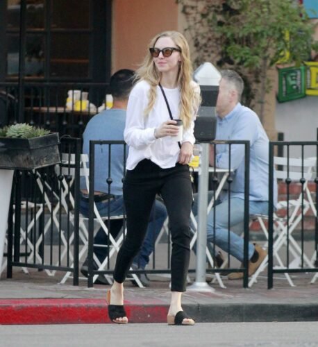 Amanda Seyfried Feet Toes And Soles 1320