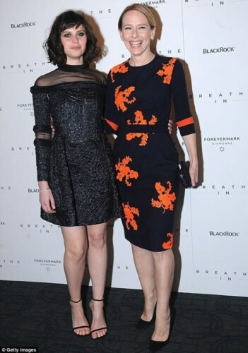 Felicity Jones Feet Toes And Soles 125