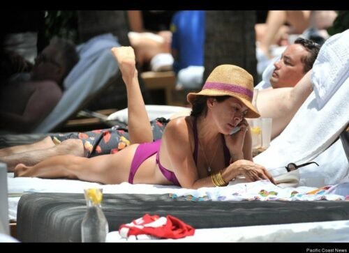 Brooke Burke Feet Toes And Soles 428