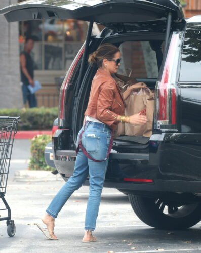 Brooke Burke Feet Toes And Soles 963
