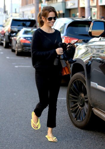 Brooke Burke Feet Toes And Soles 1058